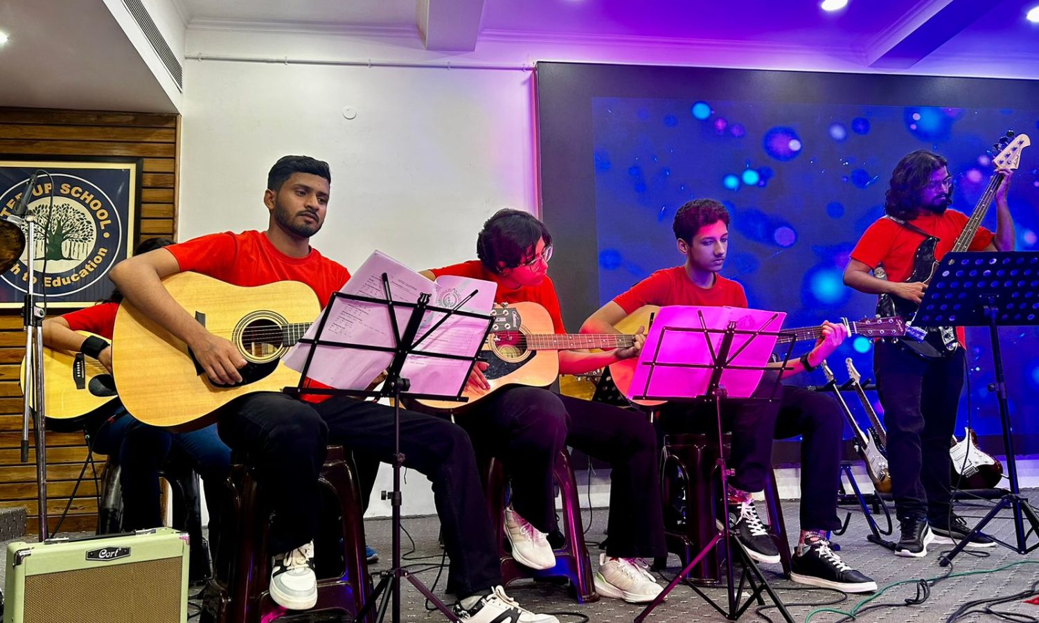 WhatsApp Image 2025-11-16 at 18.09.32 (2)